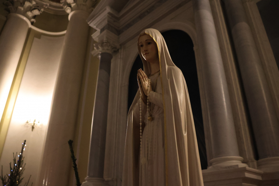 Священник РПЦ высказался против работы женщин и назвал их роль в семье